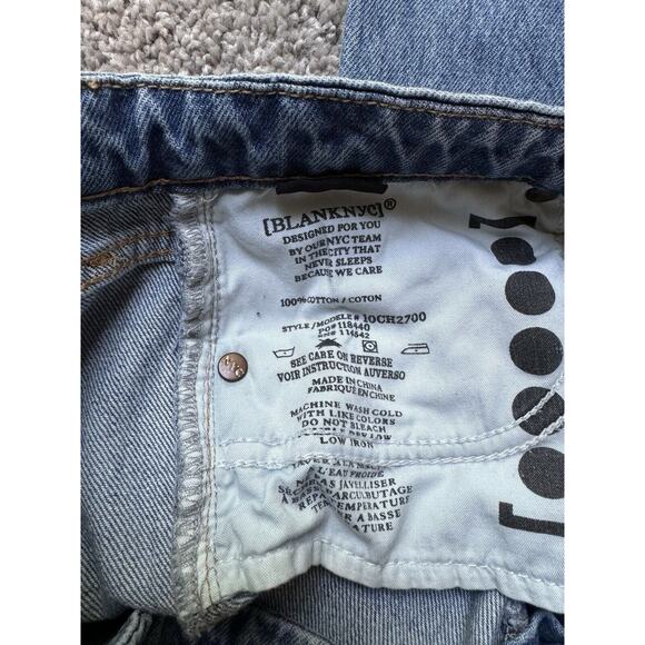 Blank NYC In Over It Ribcage High Rise Distressed Ripped Cropped Jeans Size 27 - Picture 11 of 11